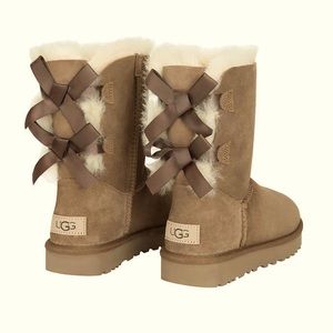 UGG Bailey Bow